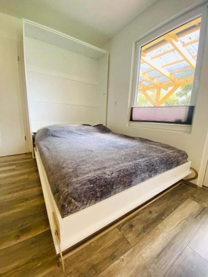 Moderner Einraumbungalow Auf Eigenem Grundstueck Flecken Zechlin Exteriér fotografie
